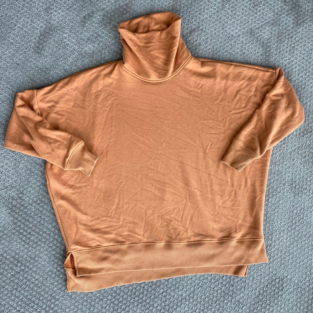 Aerie XS Soft Turtlneck Orange Sweater